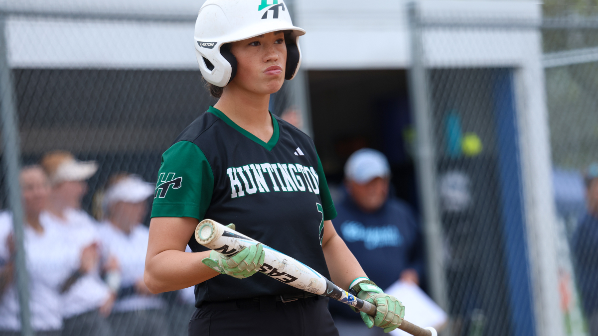 Haselby Deals, But HU Falls in Extra-Inning Battle to Marian